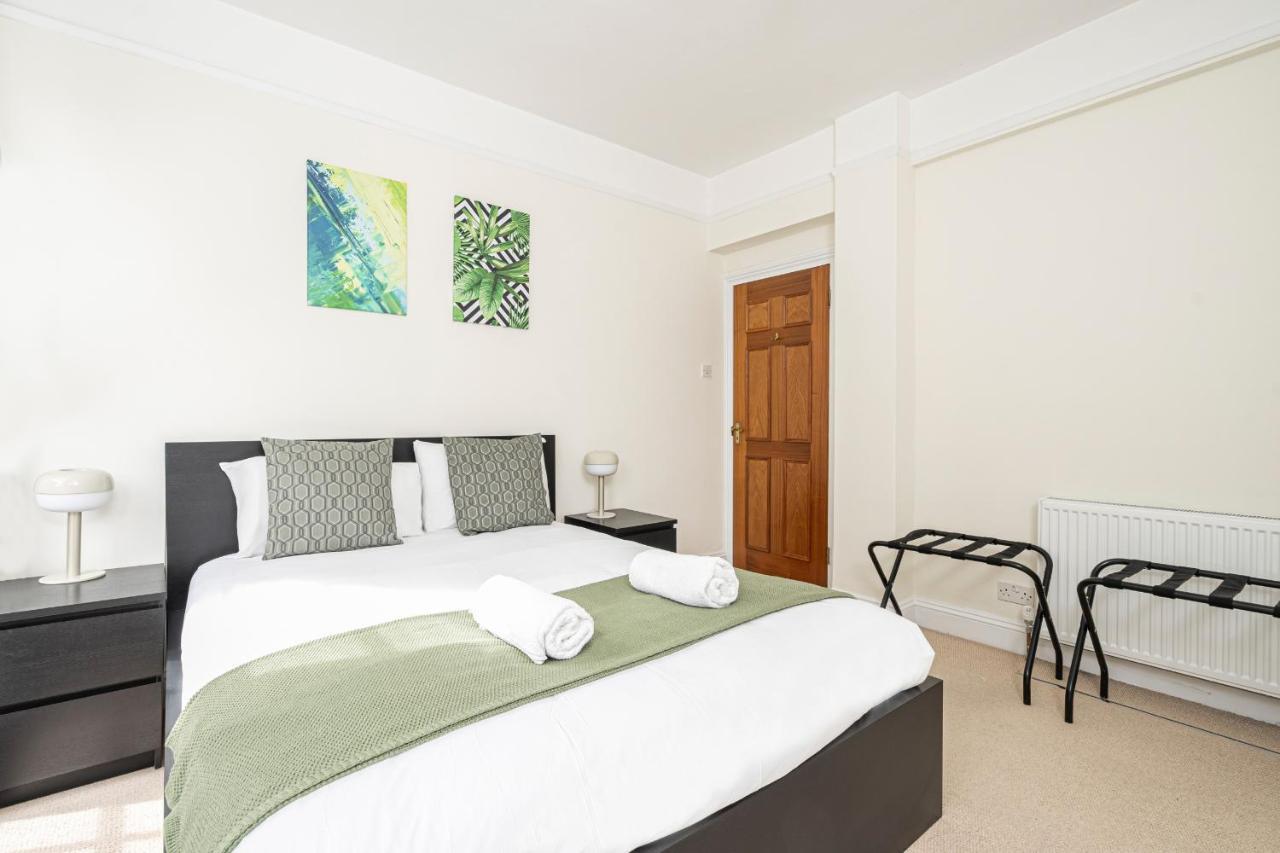 Beautiful 3 Bedroom Apartment Near Marble Arch And Oxford Street London Exteriör bild
