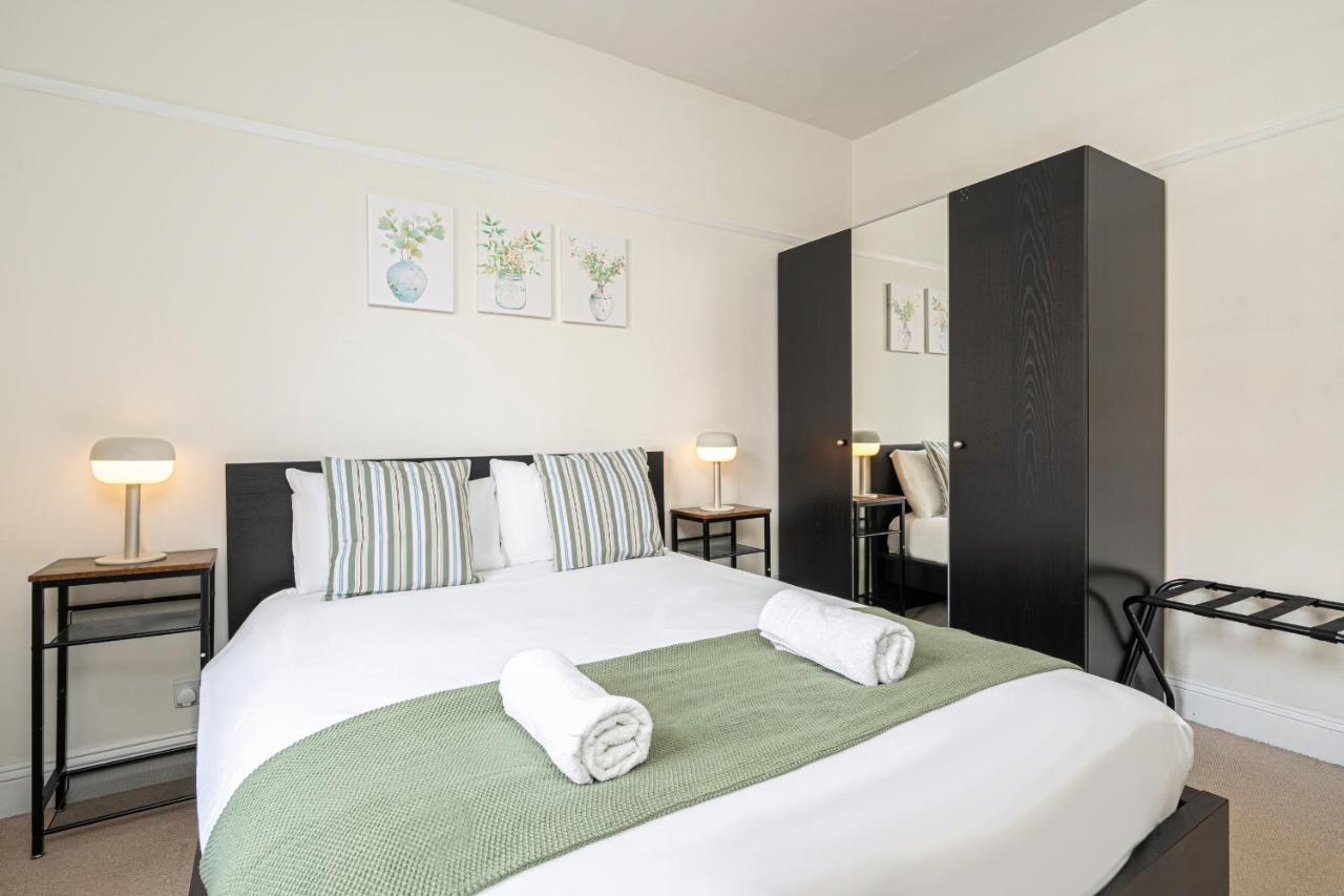 Beautiful 3 Bedroom Apartment Near Marble Arch And Oxford Street London Exteriör bild